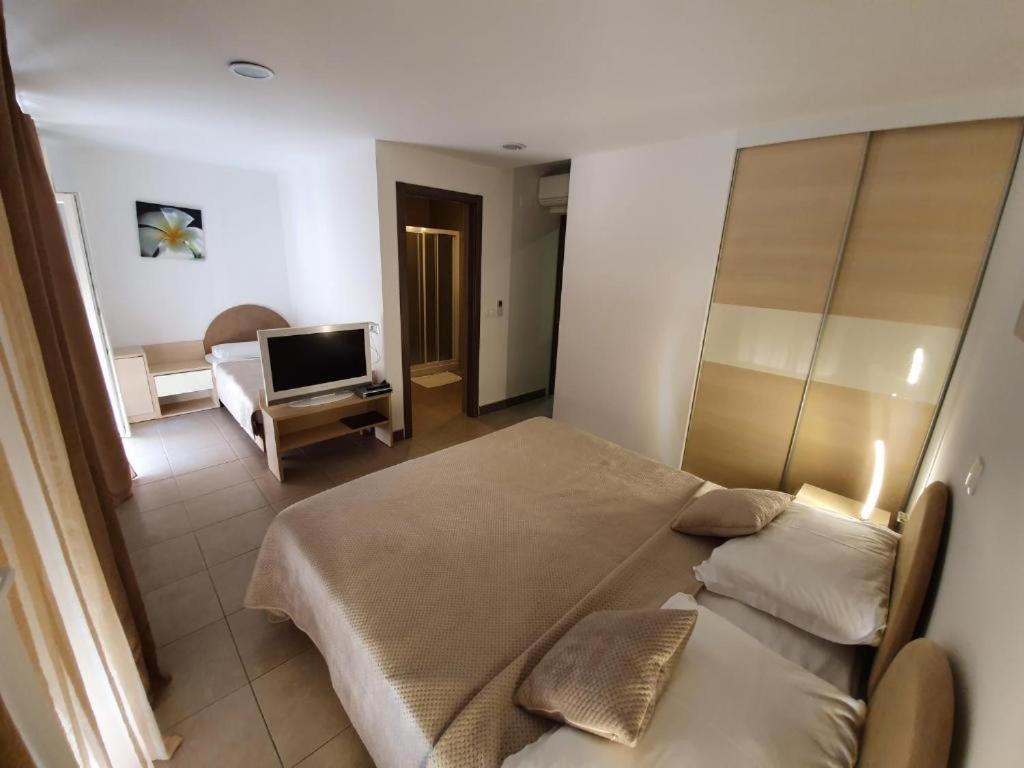 Villa Sunce Punat Bagian luar foto